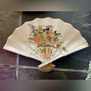 Fan-Shaped Floral Trinket Dish Decorative Plate 10" Japan Gold Trim Cream MUSTGO